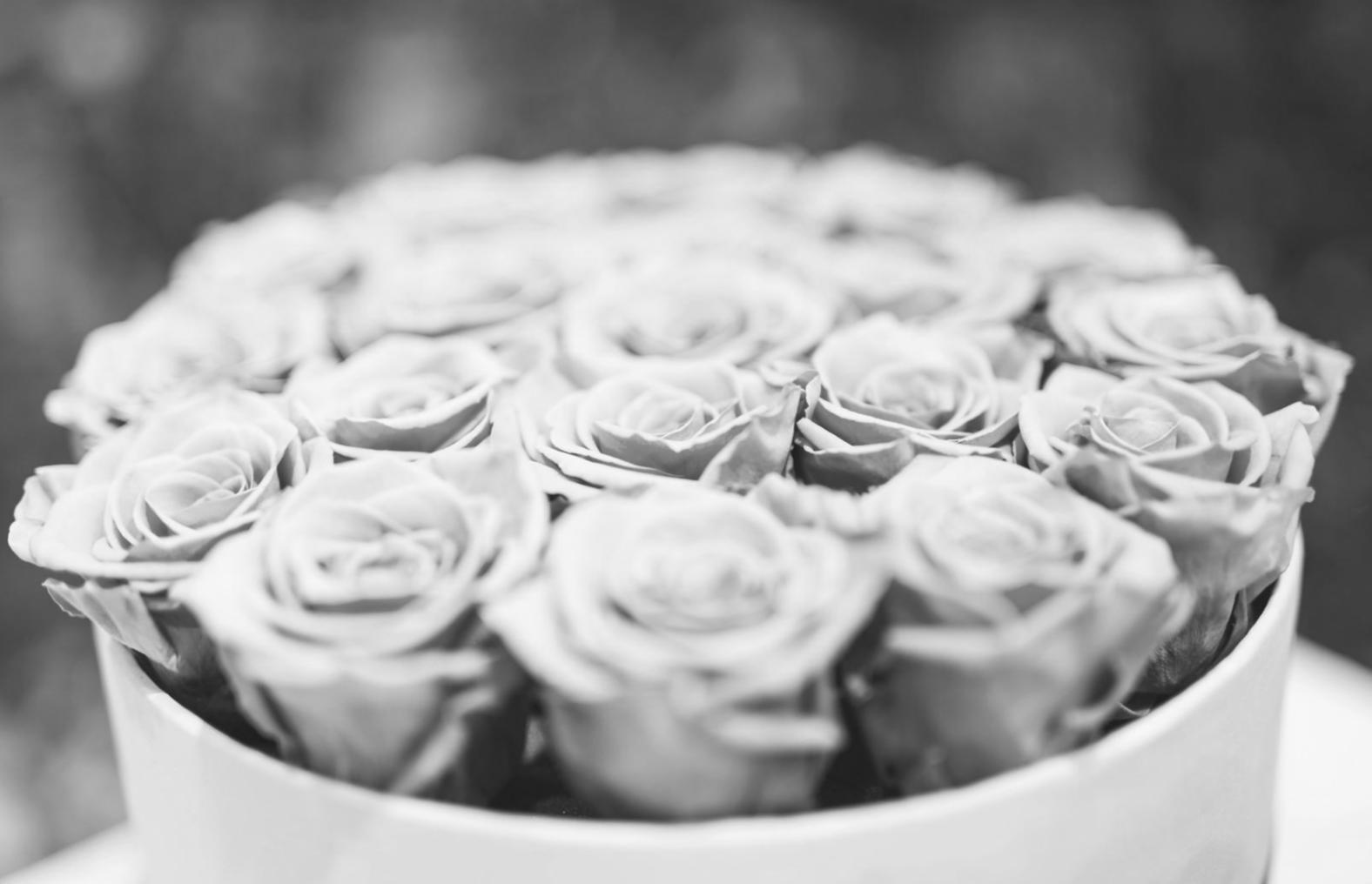 Студентка Molvrek з авторським букетом у природному стилі